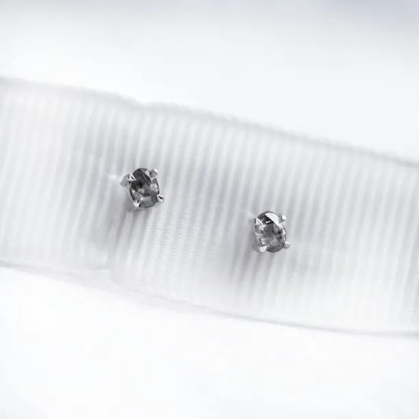 Basic salt and pepper diamond earrings STELLAR Image