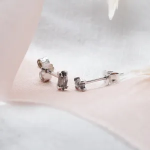 Minimalist salt and pepper diamonds earrings STELLA Thumbnail