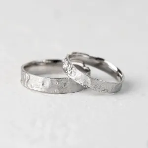 Unusual moon surface wedding bands LUNARIUM Thumbnail