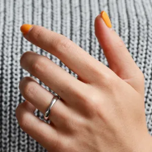 Irregular wedding bands in solid gold RUFFLE Thumbnail