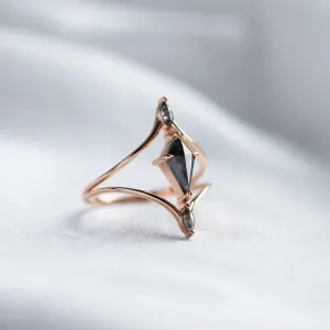 Luxury split shank salt'n'pepper diamonds ring SPLITE Thumbnail