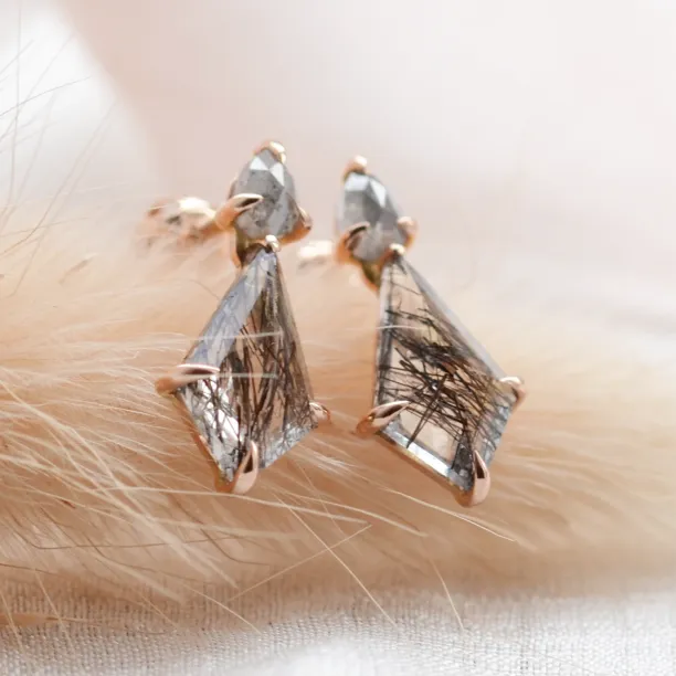 Gold rutilated quartz earrings with salt'n'pepper diamonds FIRENZE Image