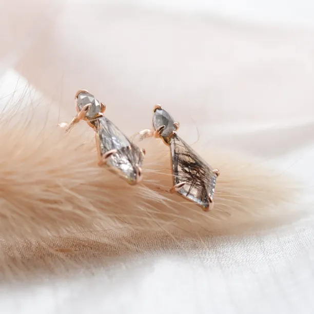 Gold rutilated quartz earrings with salt'n'pepper diamonds FIRENZE Image