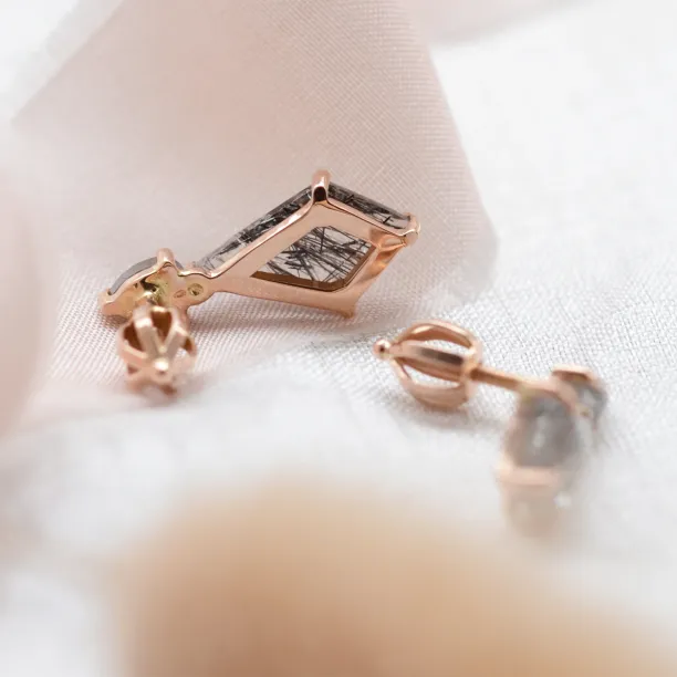 Gold rutilated quartz earrings with salt'n'pepper diamonds FIRENZE Image