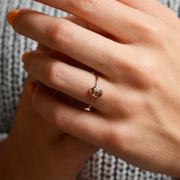 Gold salt'n'pepper diamond ring in art deco style ARTISTA Image