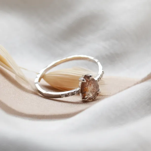 Organic engagement salt'n'pepper diamonds ring JACQUELINE Image