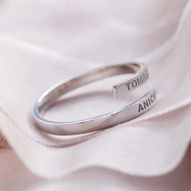 Silver spiral ring with kids names MATTEOS Image