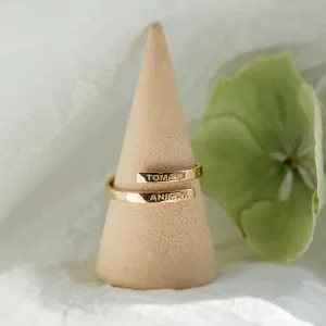 Gold spiral ring with kids names MATTEO Thumbnail