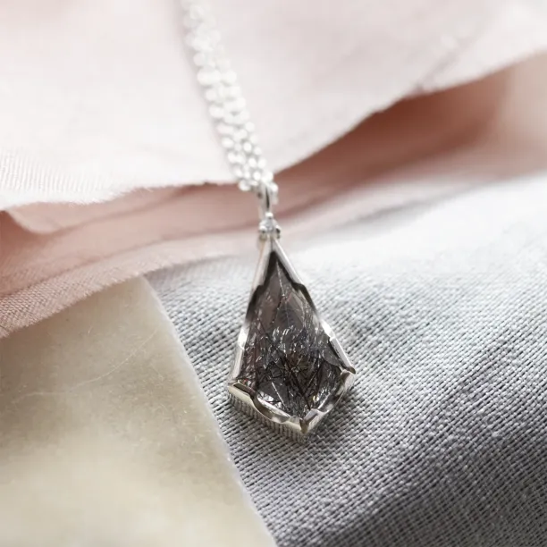 Rutilated quartz pendant with diamond MATTIAS Image