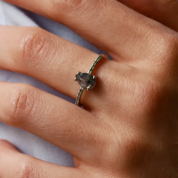 Gold engagement salt'n'pepper diamonds ring JACQUETTE  Image