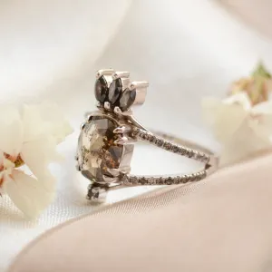 Salt and pepper diamonds in luxury ring RABBIT Thumbnail