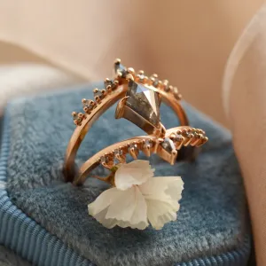 Vintage split shank salt and pepper diamonds ring SPLIT Thumbnail