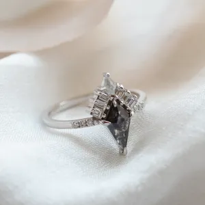 Kite salt and pepper diamond cluster ring with baguette diamonds ELEONORA Thumbnail