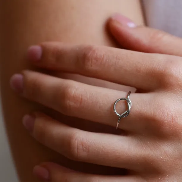 Gold knot ring SAILOR Image