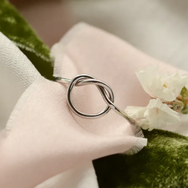 Gold knot ring SAILOR Image