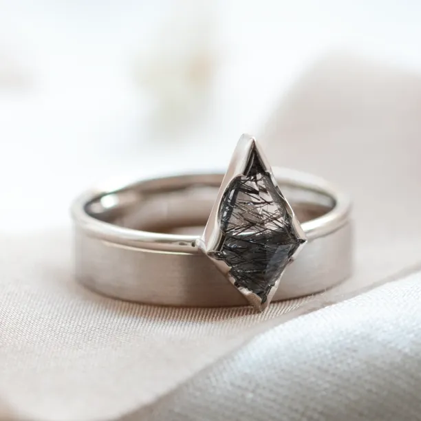 Gold engagement set with rutilated quartz GIADA Image