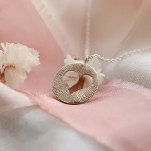 Gold hammered pendant with heart AMORE Thumbnail