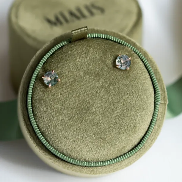 Gold stud earrings with moss agate REBECCA Image