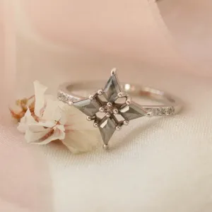Gold star ring with salt and pepper diamonds ALESSIA Thumbnail
