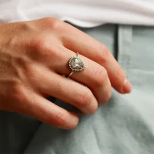 Halo luxury ring with salt and pepper diamond NOEMI Thumbnail