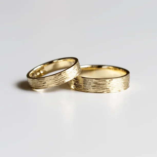 Unusual wedding bands with woodbark surface BRANCH Image