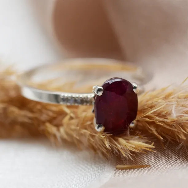 Gold ruby ring with diamonds SARA Image