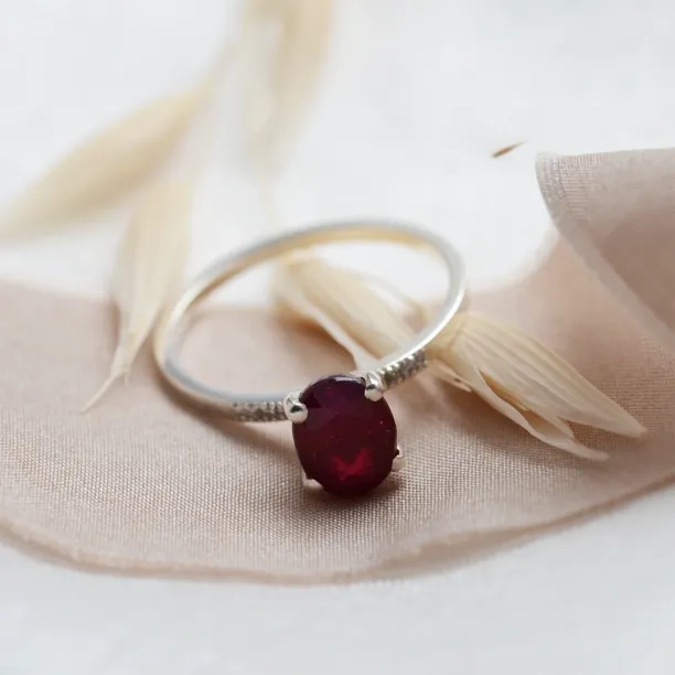 Gold ruby ring with diamonds SARA Image