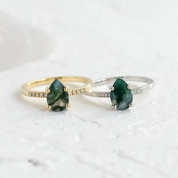 Mossagate engagement ring with diamonds MARTINA Image