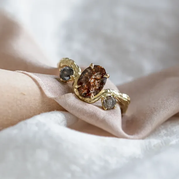 Gold organic ring with salt and pepper diamonds LUDOVICA Image