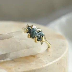 Gold raw blue diamond ring with classic diamonds POSEIDON Thumbnail