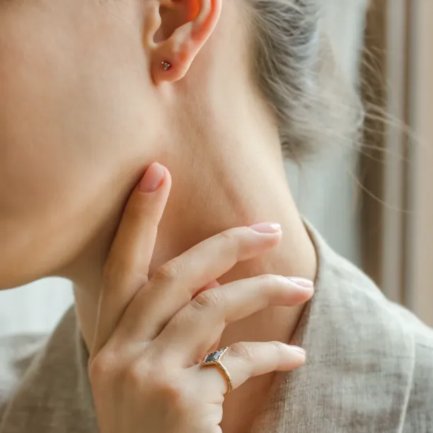 Gold unusual ring with kite salt and pepper diamond MATILDE Image