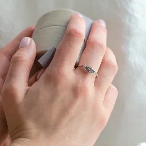 Unusual ring with salt and pepper diamond and side diamonds NICOLE Thumbnail