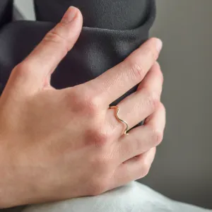 Dainty gold wavy ring GAIA Thumbnail