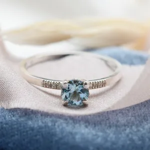 Blue topaz in gold ring with diamonds GINEVRA Thumbnail