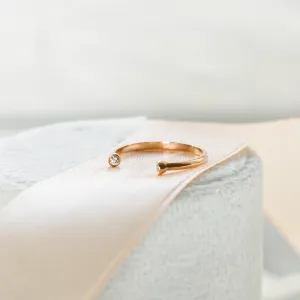 Minimalist open ring with diamonds EMMA Thumbnail