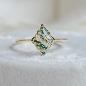 Engagement ring with moss agate GIULIA