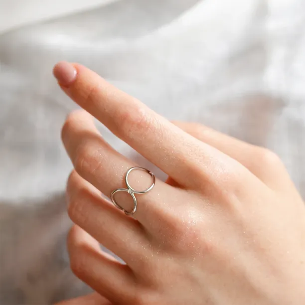 Minimalist double ring with diamond ALICE Image