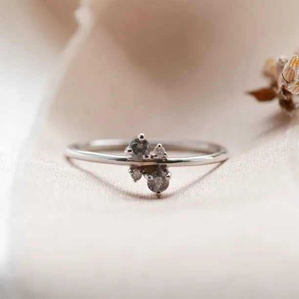Gold cluster ring with salt and pepper diamonds BENNY Image