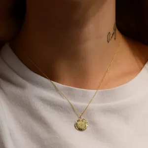 Textured personalized necklace with bespoke engraving MOM Thumbnail