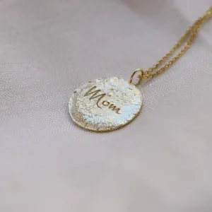 Textured personalized necklace with bespoke engraving MOM Thumbnail