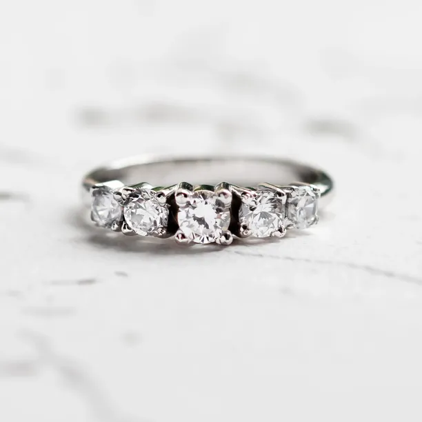 Five stone diamond engagement ring NICOLAS Image
