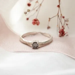 Gold ring in tree bark shape with salt and pepper diamond SALTY Thumbnail