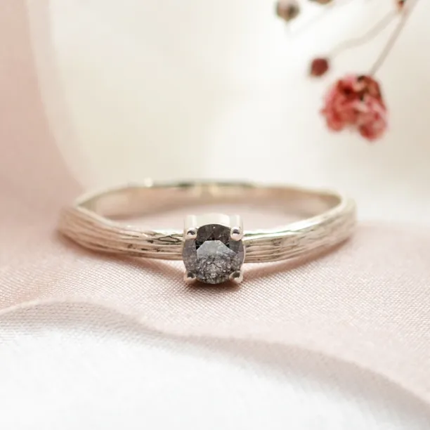 Gold ring in tree bark shape with salt and pepper diamond SALTY Image