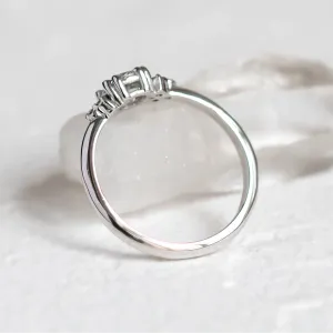 Gold engagement ring with diamonds MONYS Thumbnail