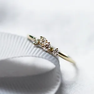 Minimalist cluster ring with diamonds MUADNAIT Thumbnail