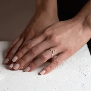 V stacker ring with kite salt and pepper diamond NIAM Thumbnail