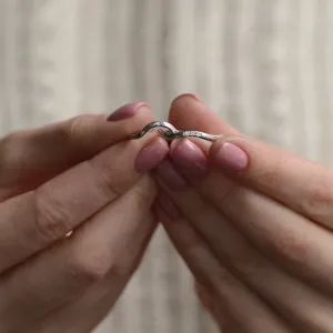 Hammered curvy wedding ring with diamond ASHLING Thumbnail