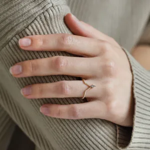 Salt and pepper diamond V stacker ring ISOLDE Thumbnail