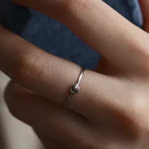 Minimalist bezel salt´n´pepper ring IONA Thumbnail