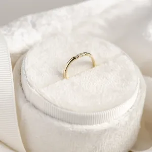 Curvy gold wedding ring with three diamonds ISEULT Thumbnail